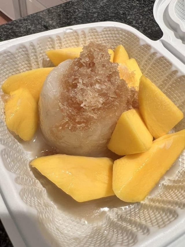 Mango with Sticky Rice.