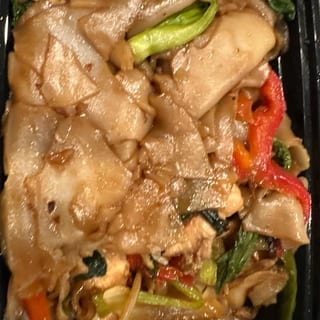 Drunken Noodle
