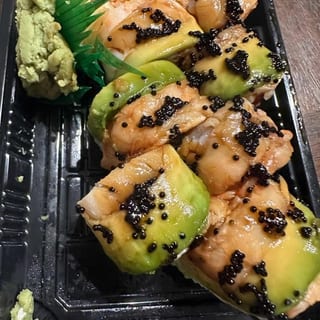C16. Shrimp Lover Roll
